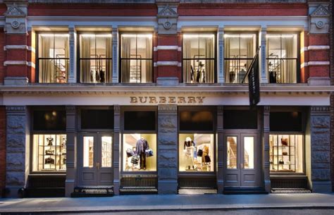 burberry spring street soho